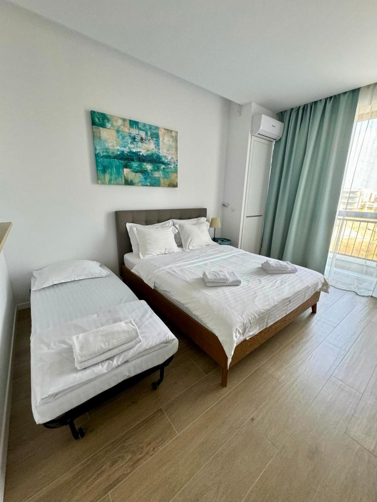 Cez Studio Mamaia Nord Lejlighed Năvodari Eksteriør billede